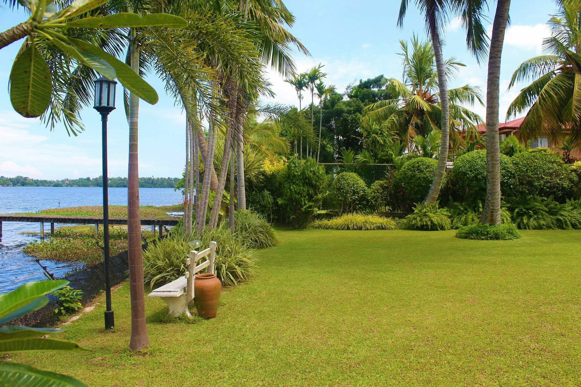 Blue Water Villa Piliyandala Exterior photo